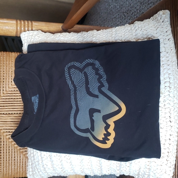 Fox logo, black short sleeve t-shirt, size M - Picture 1 of 4